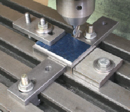 Clamps for the milling machine table
