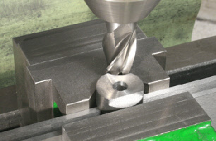 Milling Vice, using