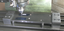 A Two Piece Milling Machine Vice, an alternative