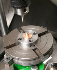 Rotary table. using with lathe mounted milling head.